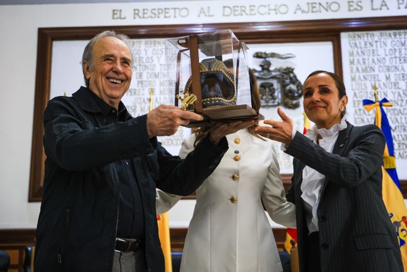  Maye Villa de Lemus, presidenta del DIF Jalisco, anotó que la música de Joan Manuel Serrat forma parte del imaginario colectivo del mexicano. EL INFORMADOR / J. Acosta