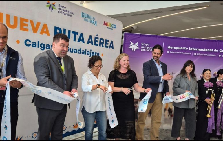 La aerolínea West Jet inauguró esta tarde su nueva ruta Guadalajara–Calgary en el Aeropuerto Internacional de Guadalajara, fortaleciendo la conectividad entre Jalisco y Canadá. CORTESÍA