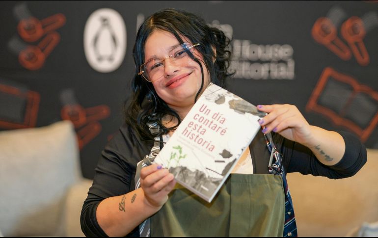 La artista explora diversos momentos de su vida, así como la compleja relación con el legado de su padre, Rodrigo González. EL INFORMADOR/ A. Navarro