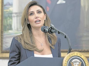 Su nombramiento violó la Ley Federal de Reforma de Vacantes. AFP