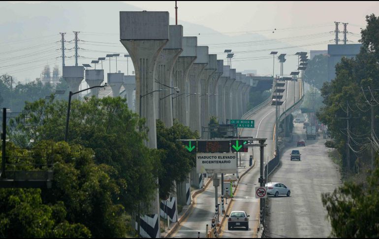 Conductores que no acaten el peaje conseguirán que sus llantas sean ponchadas. SUN/ARCHIVO
