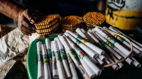 El mal uso de la pirotécnica puede provocar accidentes y lastimar, no sólo a las personas que se encuentren cerca, también a quien la manipula. EL INFORMADOR/ARCHIVO