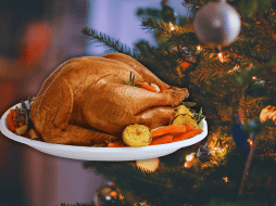 El pavo es apreciado no solo por su simbolismo en Navidad, sino también por su versatilidad en la cocina. ESPECIAL / CANVA