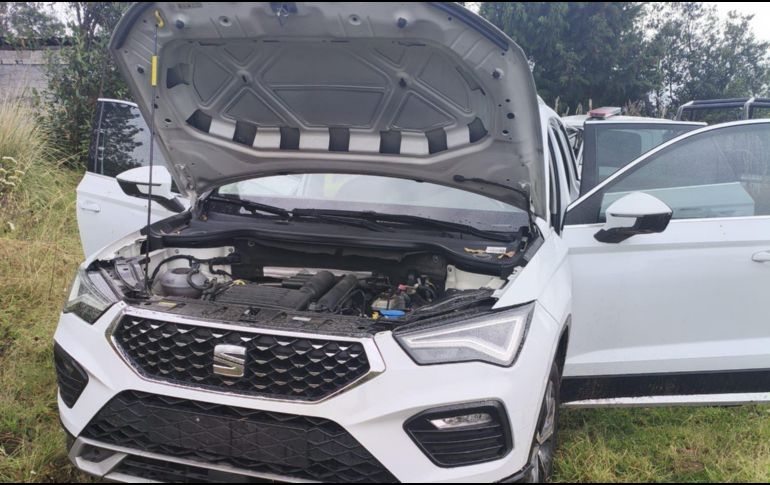 Aseguran camioneta usada por asaltantes en operativo interinstitucional en el libramiento Tres Marías–Huitzilac. ESPECIAL