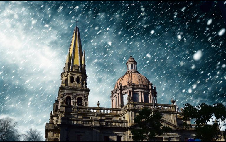 El recuerdo de aquella nevada, 28 años después, quedó grabado en la memoria colectiva, un testimonio de la impredecible belleza de la naturaleza. ESPECIAL / CANVA