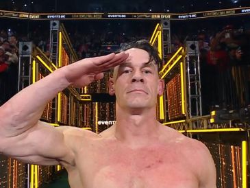 El 17 veces campeón mundial puso punto final a su histórica trayectoria en la WWE con su última lucha durante el Saturday Night’s Main Event. X/ @WWE.