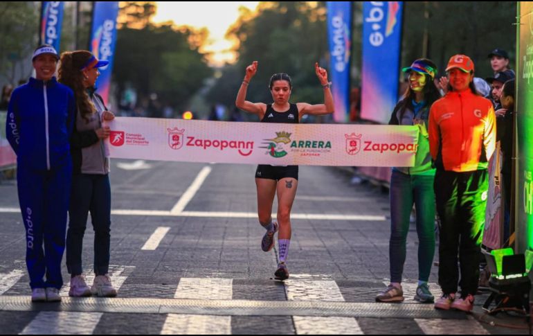 La ruta de 10 kilómetros, trazada por el corazón de la Ciudad de las Niñas y los Niños, ofreció postales únicas. ESPECIAL / Comude Jalisco