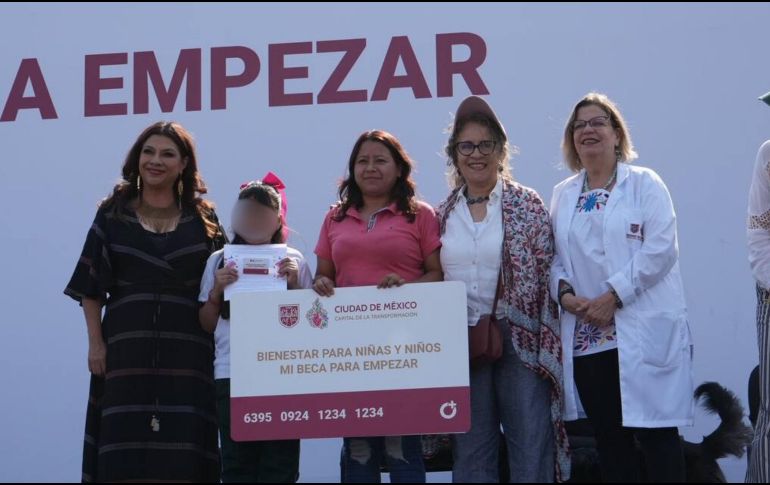 Se trata de un programa universal, ya que el apoyo se entrega por niña o niño y no por familia. ESPECIAL