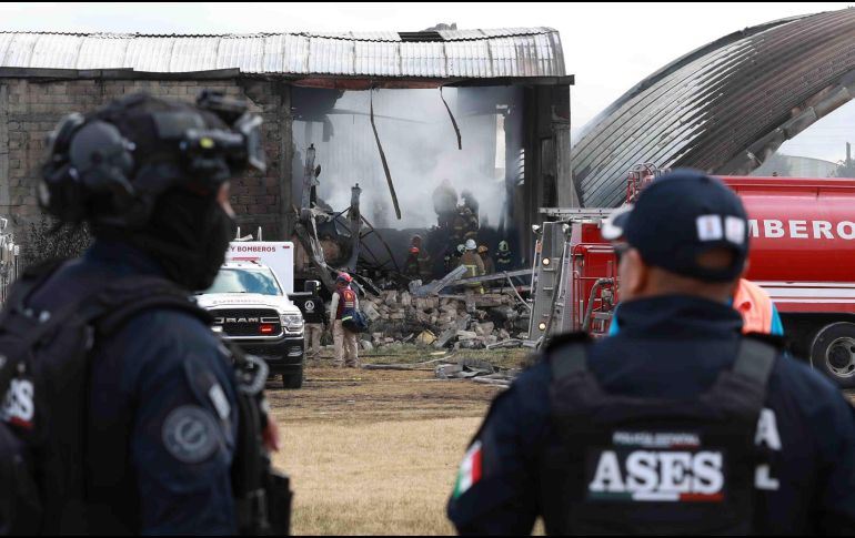 En el sitio aún trabajan para el retiro del fuselaje así como para localizar cualquier indicio. SUN / ARCHIVO