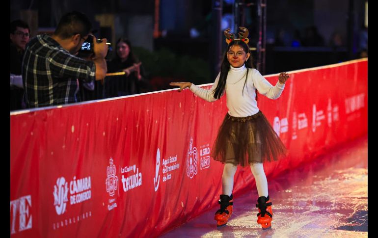 El Gobernador, Pablo Lemus, pidió no perder la “capacidad de impresionarnos” con las decoraciones que adornan el Centro. EL INFORMADOR/ J. Acosta