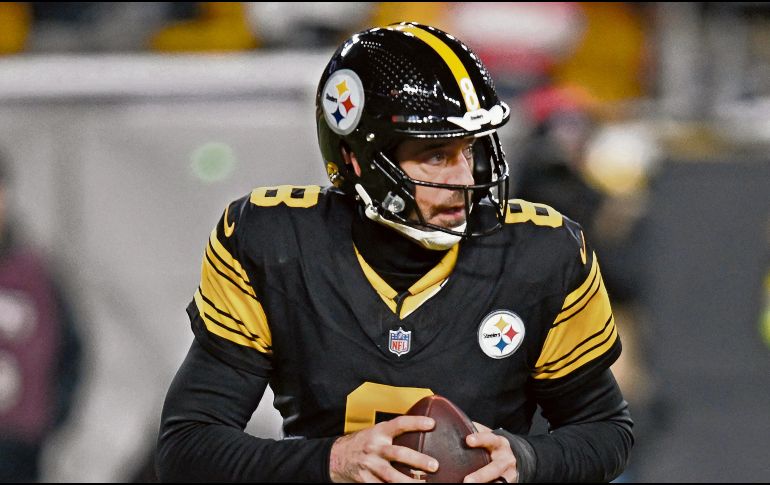 Aaron Rodgers  lideró la victoria con 224 yardas por pase y dos envíos de anotación. AFP