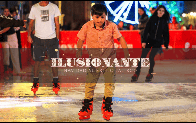 La pista de hielo en el Centro de Guadalajara se ubica en el Paseo Alcalde, frente a la Rotonda de las y los Jaliscienses Ilustres. EL INFORMADOR/J. Acosta