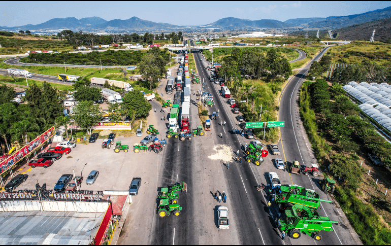 Se prevén cierres totales o parciales en carreteras federales, accesos a grandes ciudades y corredores logísticos clave. EL INFORMADOR / ARCHIVO