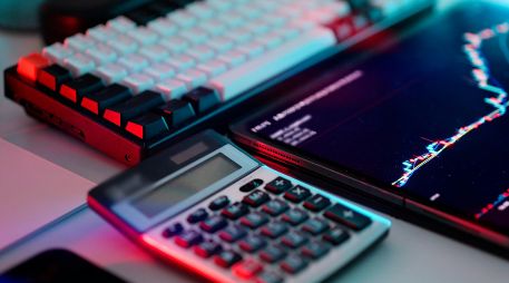 El impuesto se aplica únicamente al excedente y no al total percibido. UNSPLASH/Jakub Żerdzicki