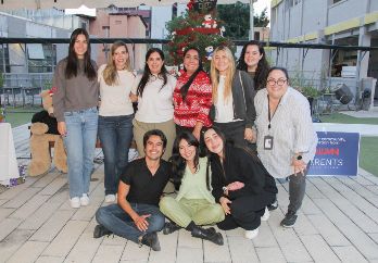 Romina Aguilar, María Rosa Palacio, Mónica García, Fabiola Lira, Lore Navarro, Elena Contreras, Annelise Ellerbrock, Francisco Cuevas, Coqui Guillén y Yoshi González. GENTE BIEN JALISCO /  E. Escamilla