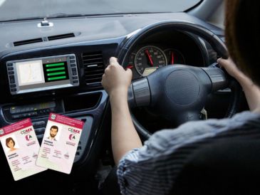 Autoridades capitalinas advirtieron que la licencia permanente puede ser anulada incluso después de expedirse si se cometen infracciones graves. CANVA/ESPECIAL