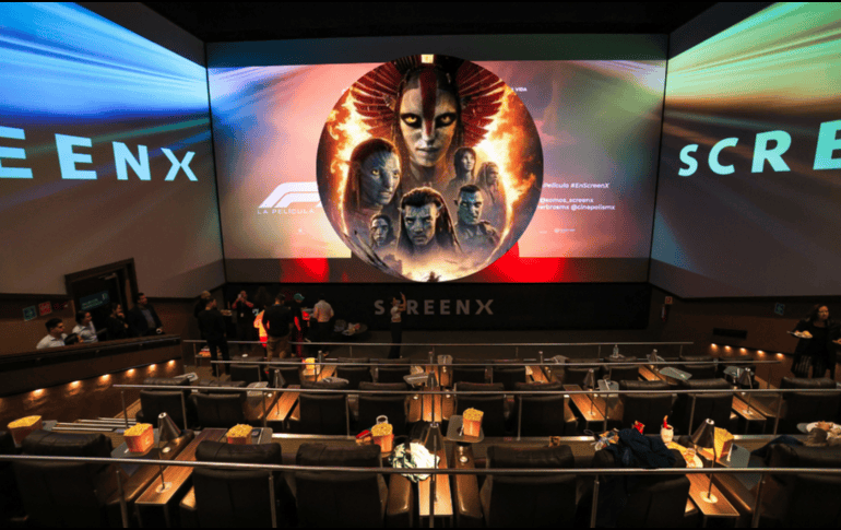 Tras la reciente apertura de dicha sala en Cinépolis VIP Andares (que ofrece a las y los tapatíos una forma única de disfrutar las películas más esperadas del año) ya son 7 salas ScreenX en el país, disponibles exclusivamente en Cinépolis. EL INFORMADOR/ J. Acosta