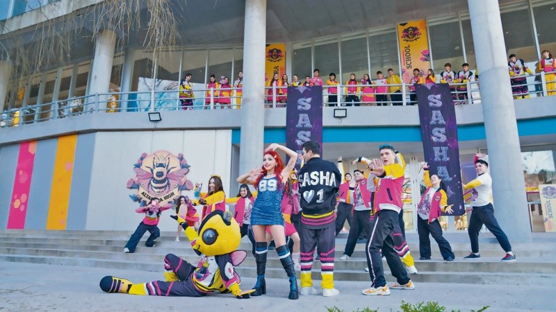 El elenco juvenil de “Playback: una somos dos” aporta frescura, talento y sensibilidad a la nueva serie musical.&nbsp;CORTESÍA