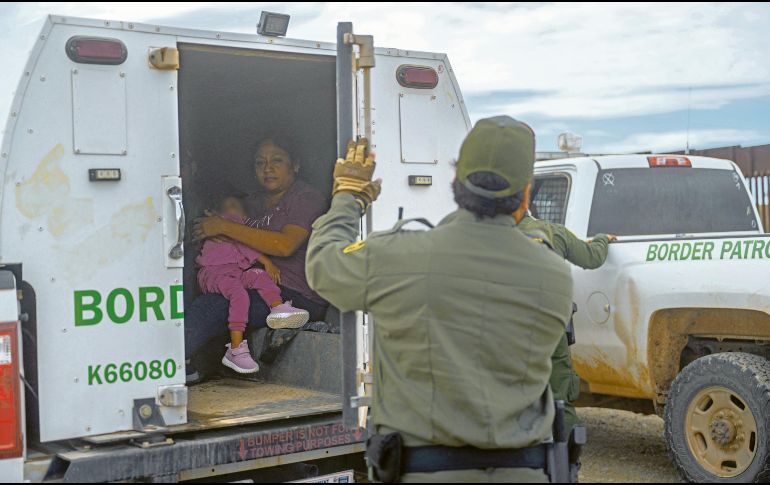 Los mexicanos repatriados de Estados Unidos cuentan con apoyo del  Gobierno de México. AFP