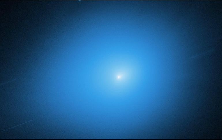Imagen del cometa interestelar 3I/Atlas captado por el Telescopio Espacial Hubble el 30 de noviembre de 2025. AP/NASA