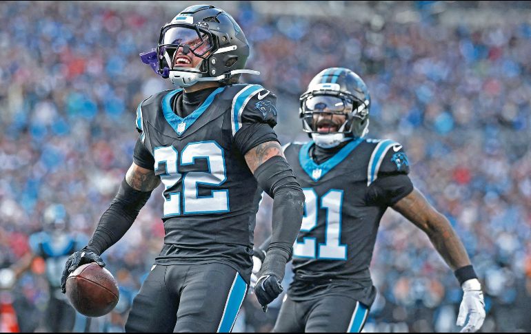 Lathan Ransom (#22) interceptó un pase de Baker Mayfield sobre el final para asegurar el triunfo. AFP