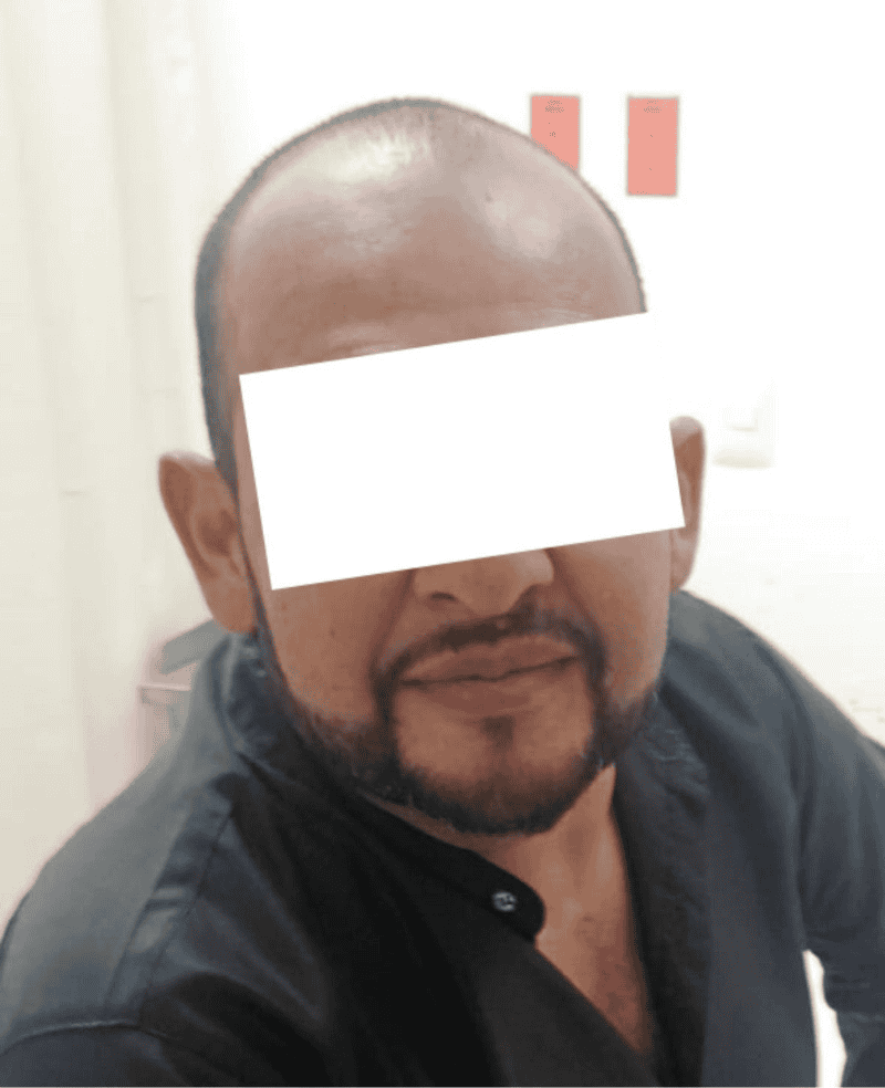 Durante el Operativo Baratillo detuvieron a un hombre presuntamente implicado en su posesión ilegal de animales en peligro de extinción. ESPECIAL / POLICÍA GUADALAJARA&nbsp;