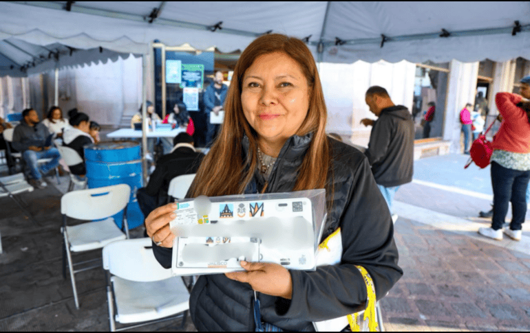 Las personas que no realicen el pago de su refrendo durante 2025 y estén obligadas a sustituir las placas, deberán cubrir en 2026 el costo del cambio que será superior a los dos mil 500 pesos. EL INFORMADOR/ A. Navarro