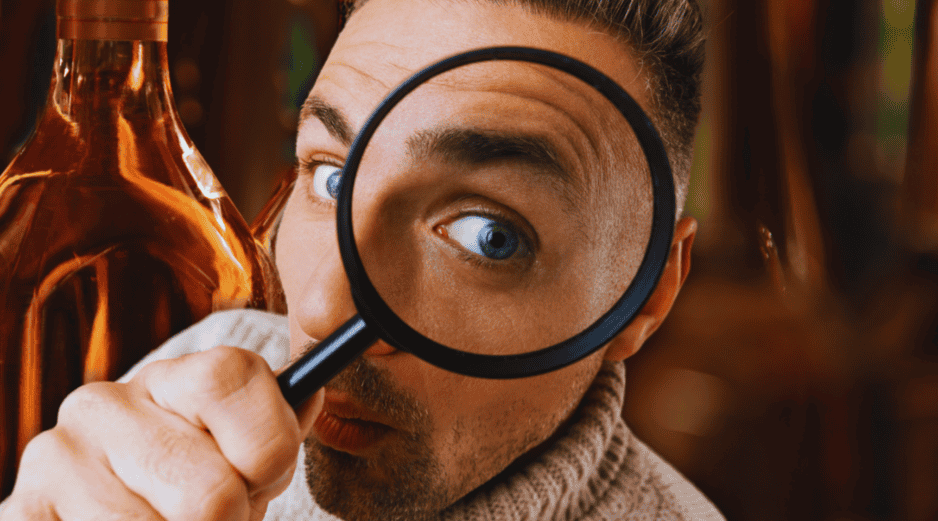 Las bebidas nacionales se identifican por el marbete color verde y las importadas por color vino. ESPECIAL / CANVA