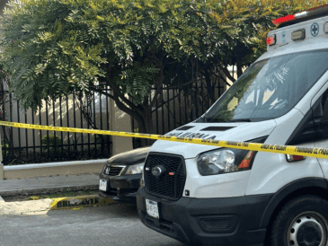 La fuerte balacera provocó pánico entre los vecinos, a los que se les alertó no salir de sus viviendas. ESPECIAL