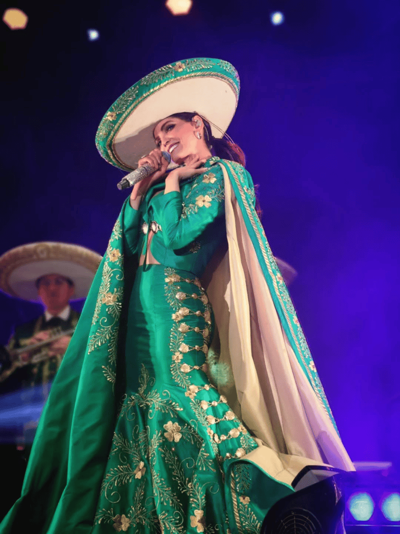 INSTAGRAM/anabarbaramusic