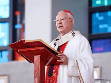 El cardenal también extendió su reflexión al ámbito internacional, condenando el aumento de conflictos bélicos y el gasto desmedido en armamento. EL INFORMADOR / ARCHIVO