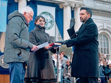 Zohran Mamdani señaló en su toma de protesta que la izquierda puede dar el ejemplo. AP