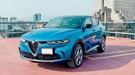 La Alfa Romeo Tonale cuenta con un diseño italiano que privilegia la emoción al volante sobre la razón, pensado para quienes viven el presente y disfrutan cada kilómetro. ESPECIAL