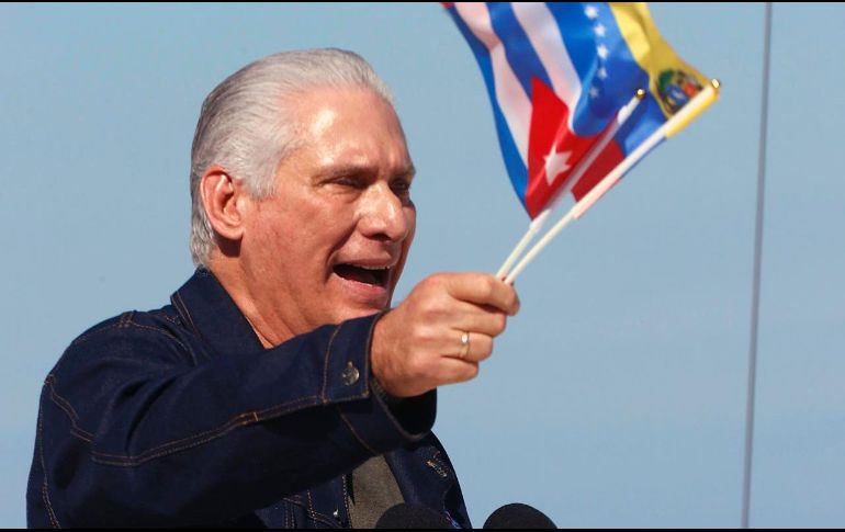 El presidente de Cuba, Miguel Diaz-Canel, durante un acto celebrado en la Tribuna Antimperialista a favor de Venezuela este sábado, en La Habana (Cuba). EFE/ Ernesto Mastrascusa
