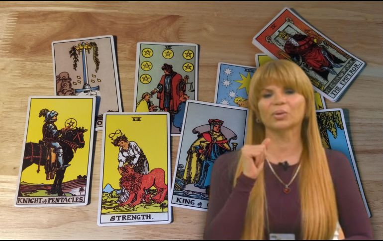 A través del tarot y la astrología, la vidente comparte las tendencias que marcarán el amor, el trabajo, la salud y la economía de cada signo del zodiaco, ofreciendo orientación sobre las oportunidades y precauciones que podrían surgir a lo largo del día. FACEBOOK/MHONI VIDENTE
