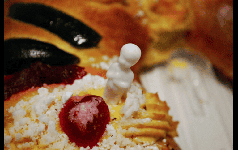 Estos pequeños muñecos blancos están hechos de polipropileno, también conocido como plástico No. 5. GOBIERNO DE MÉXICO