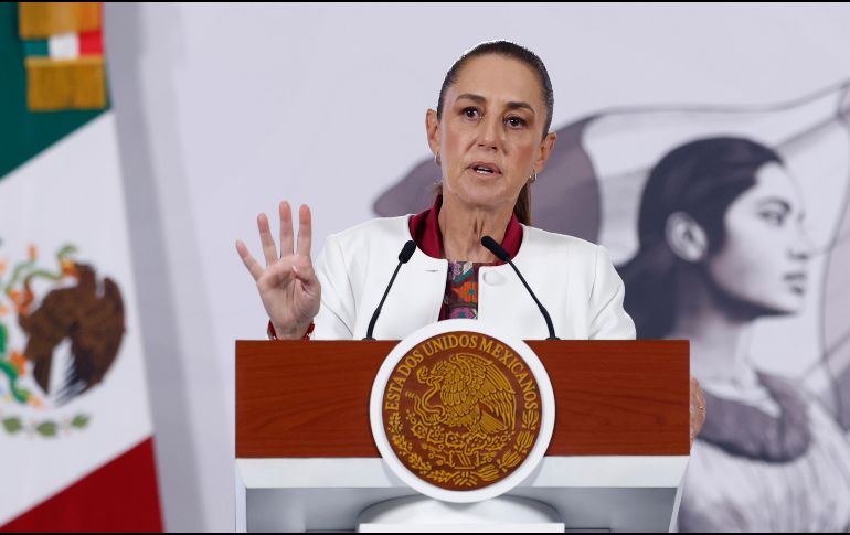 Sheinbaum recordó que Trump ha insistido en que el Ejército de Estados Unidos pueda ingresar a México, pero ella lo ha rechazado. EFE/S. Gutiérrez