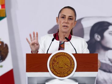 Sheinbaum recordó que Trump ha insistido en que el Ejército de Estados Unidos pueda ingresar a México, pero ella lo ha rechazado. EFE/S. Gutiérrez