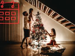 Durante siglos, iglesias y comunidades esperaban hasta el Día de Reyes para retirar el árbol. ESPECIAL