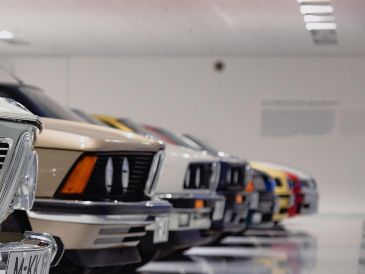 Antes de comprar un auto seminuevo es importante determinar tus necesidades reales. UNSPLASH / A. SUPRUN