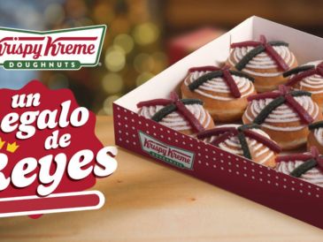 La Rosca de Reyes de Krispy Kreme combina tradición y sabor con donas rellenas y premios incluidos. X/@krispykrememx
