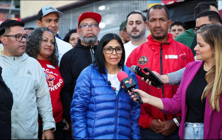 La mandataria encargada expresó que las imágenes de los fallecidos le causaron un profundo impacto emocional. EFE