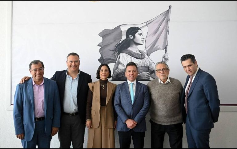 El gobernador de Jalisco y Luz Elena González dialogaron sobre inversiones energéticas enfocadas en energías sustentables para el sexenio actual. X/@PabloLemusN