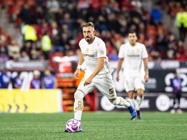 Con su amplia experiencia en Europa y en la Selección Mexicana, Herrera espera una oferta que le permita continuar su carrera. IMAGO7/ARCHIVO