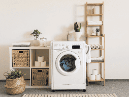 Para aplicar correctamente este método, se recomienda utilizar una esponja nueva o perfectamente limpia, sin restos de detergente, grasa o productos abrasivos. Unsplash