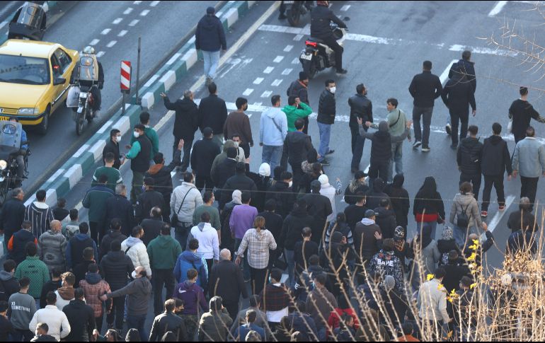 El régimen iraní ha ejercido una fuerte censura para evitar la difusión de imágenes de las protestas en Teherán. AFP