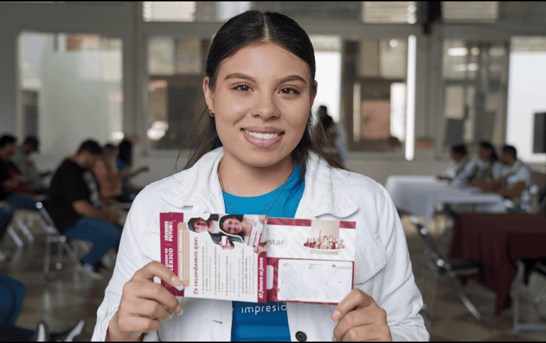 Los beneficiarios de este programa en 2026 tendrán acceso a capacitación gratuita en centros de trabajo durante 12 meses, donde recibirán una beca mensual y seguro médico. ESPECIAL /PROGRAMAS PARA EL BIENESTAR