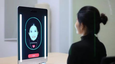 El espejo fue presentado en Las Vegas, durante el CES 2026, por la empresa NuraLogix Anura MagicMirror. ESPECIAL / NuraLogix Corporation