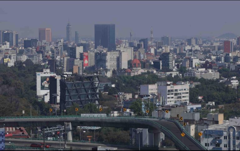 Este sábado el programa Hoy No Circula se aplicará de manera normal. SUN/F. Rojas