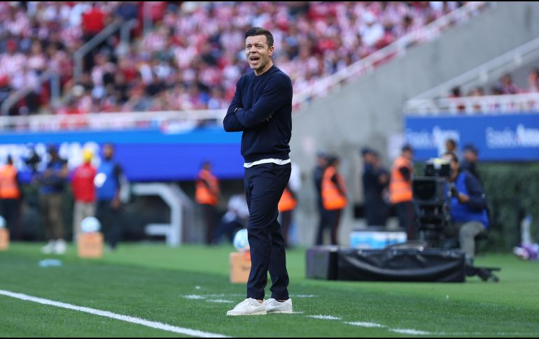 Esteban Solari dejó claro que su enfoque está en el plantel actual. IMAGO7.